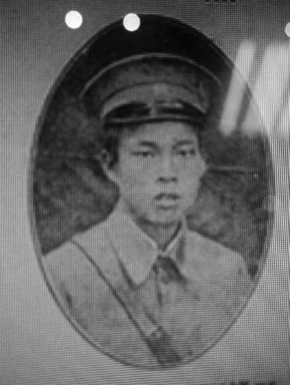 王雄